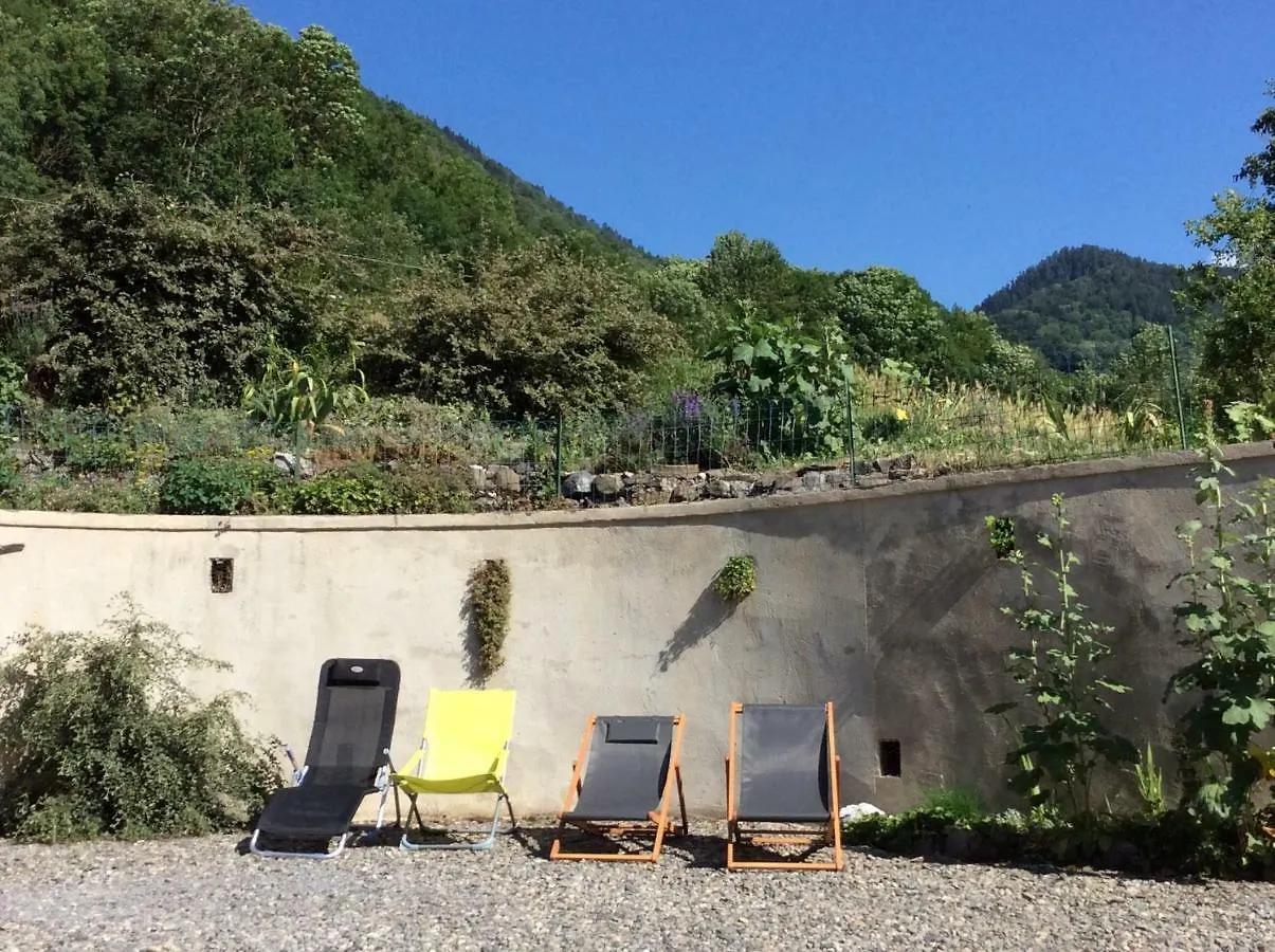 Gite Calme Bazus-Aure 別荘